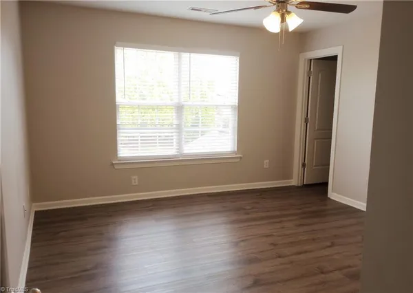$469,900 | 108 North Honey Locust Drive, Thomasville, NC 27360