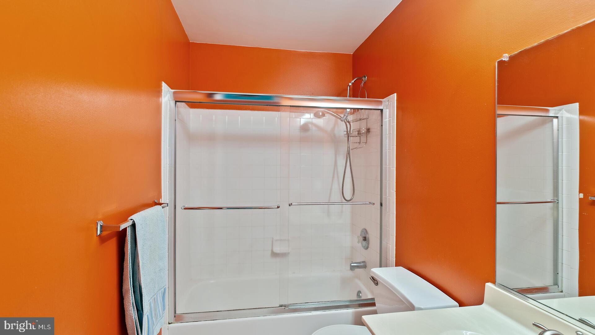 144 Coburn Road Pennington, NJ 08534 - Photo 24 of 32 Upstairs full bath