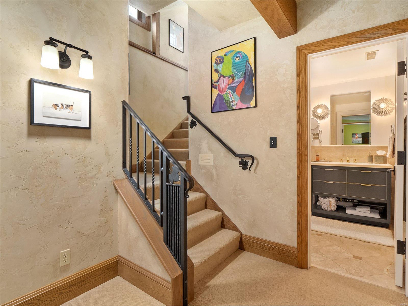 1041 Lay Road St. Louis, MO 63124 - Photo 34 of 48 Gallery Image 34