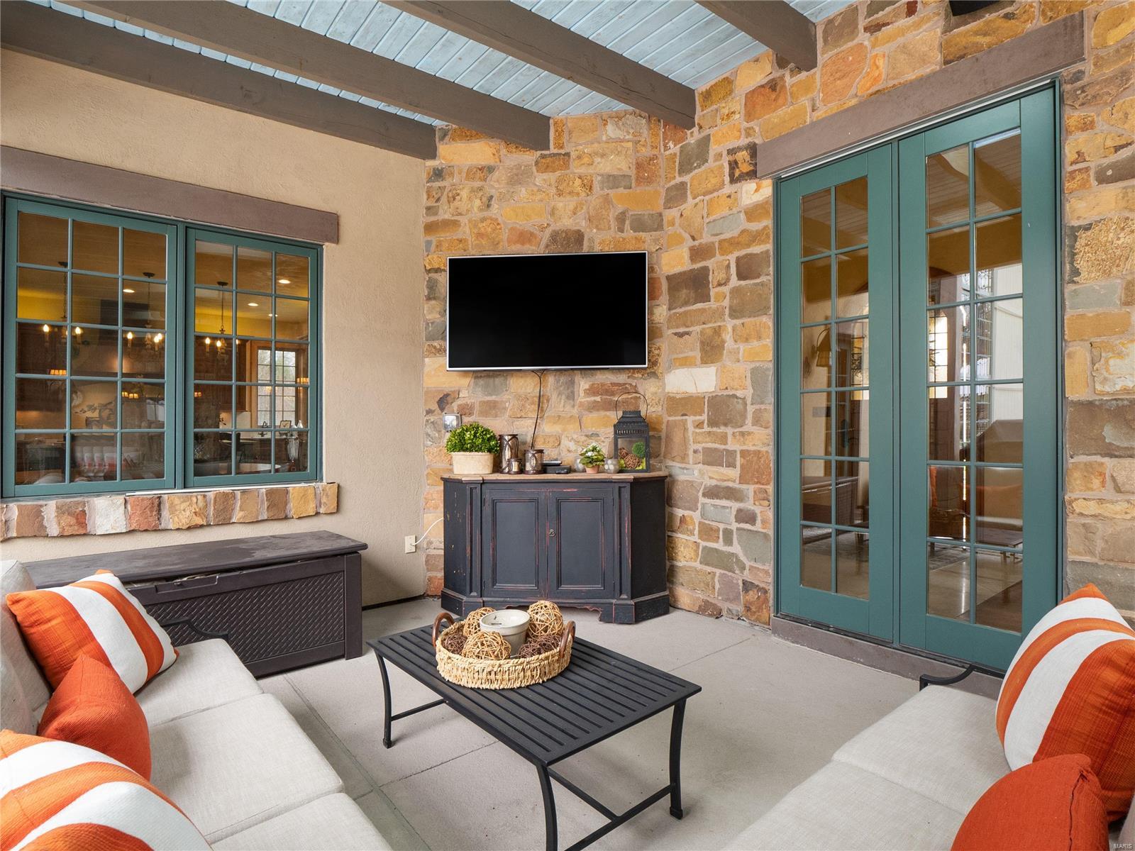 1041 Lay Road St. Louis, MO 63124 - Photo 41 of 48 Gallery Image 41