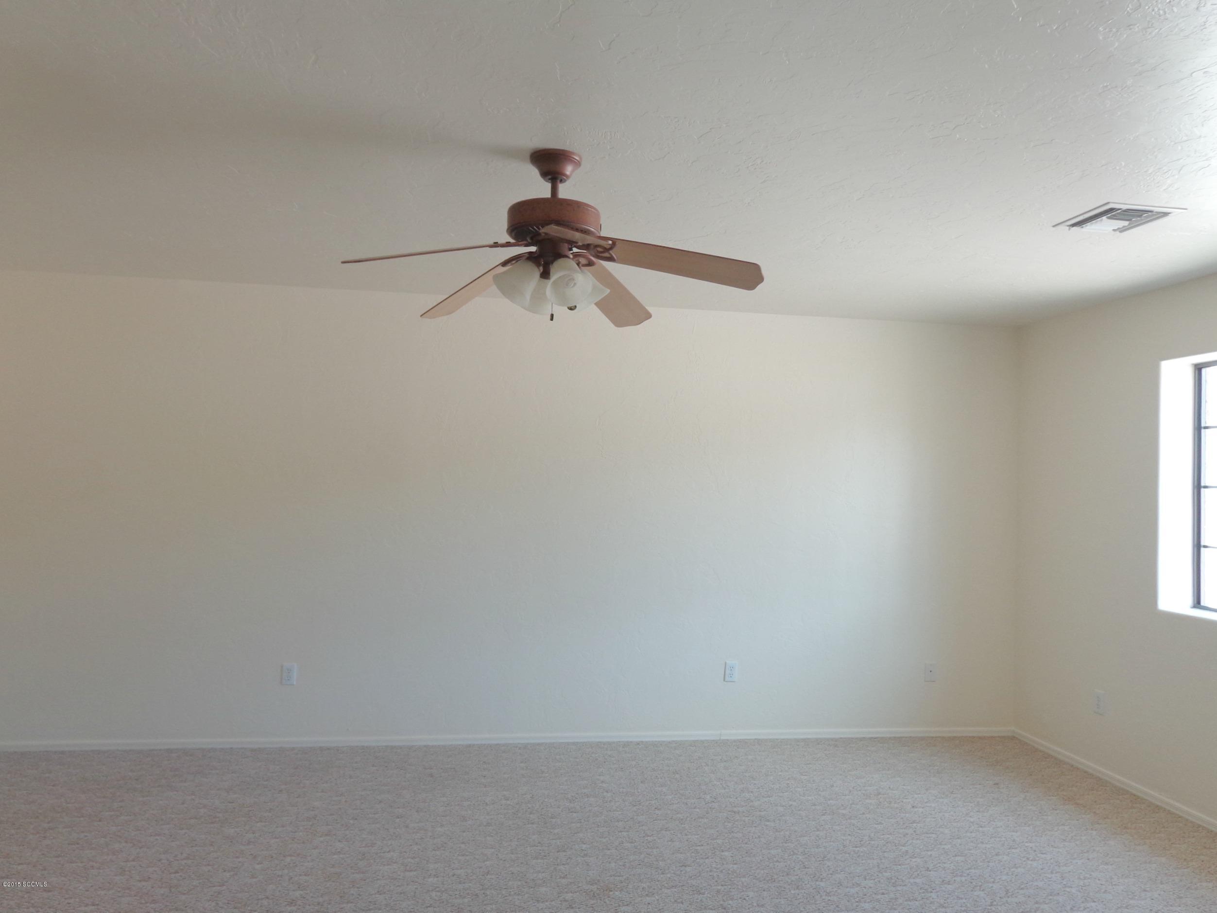 1061 Circulo Aventura Rio Rico, AZ 85648 - Photo 5 of 14