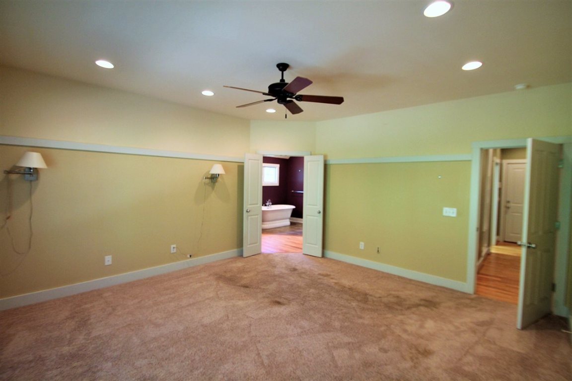 124 Cane Creek Harbor Road Seneca, SC 29672 - Photo 14 of 35 Gallery Image 14