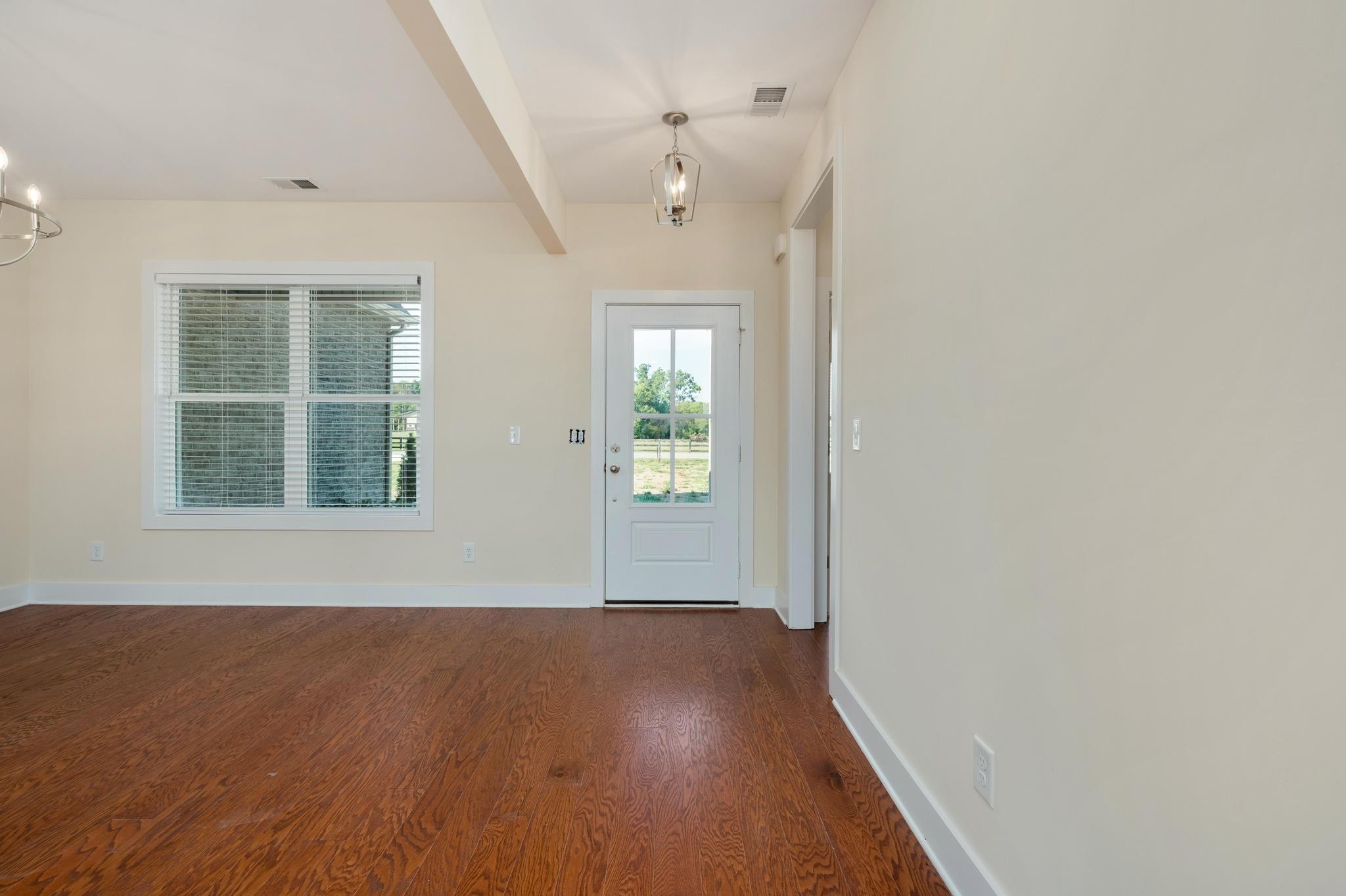 474 Rucker Road Murfreesboro, TN 37127 - Photo 3 of 24 Gallery Image 3