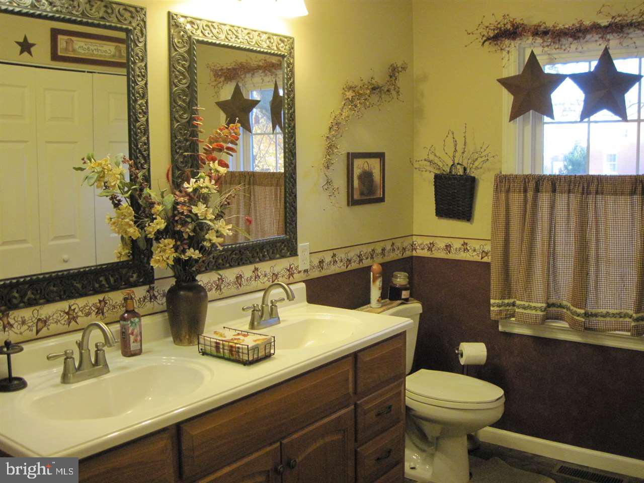 4160 Lewisberry Road York, PA 17404 - Photo 20 of 36