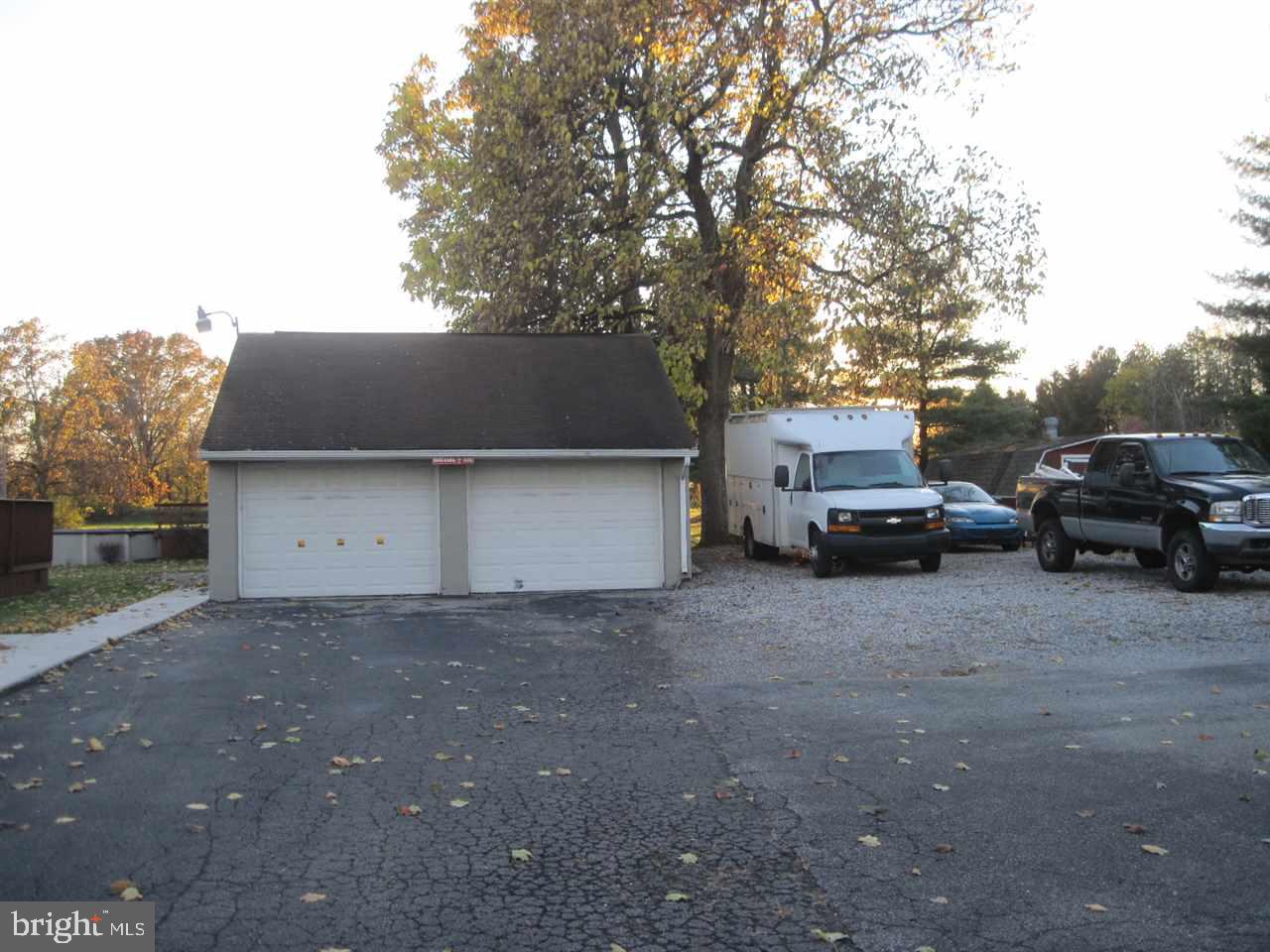 4160 Lewisberry Road York, PA 17404 - Photo 4 of 36