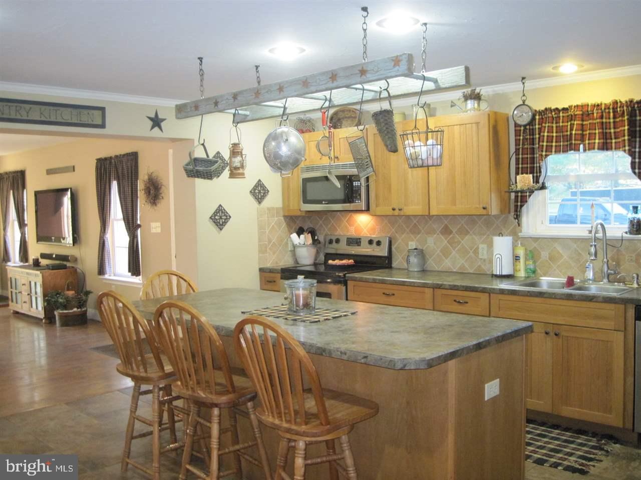 4160 Lewisberry Road York, PA 17404 - Photo 9 of 36