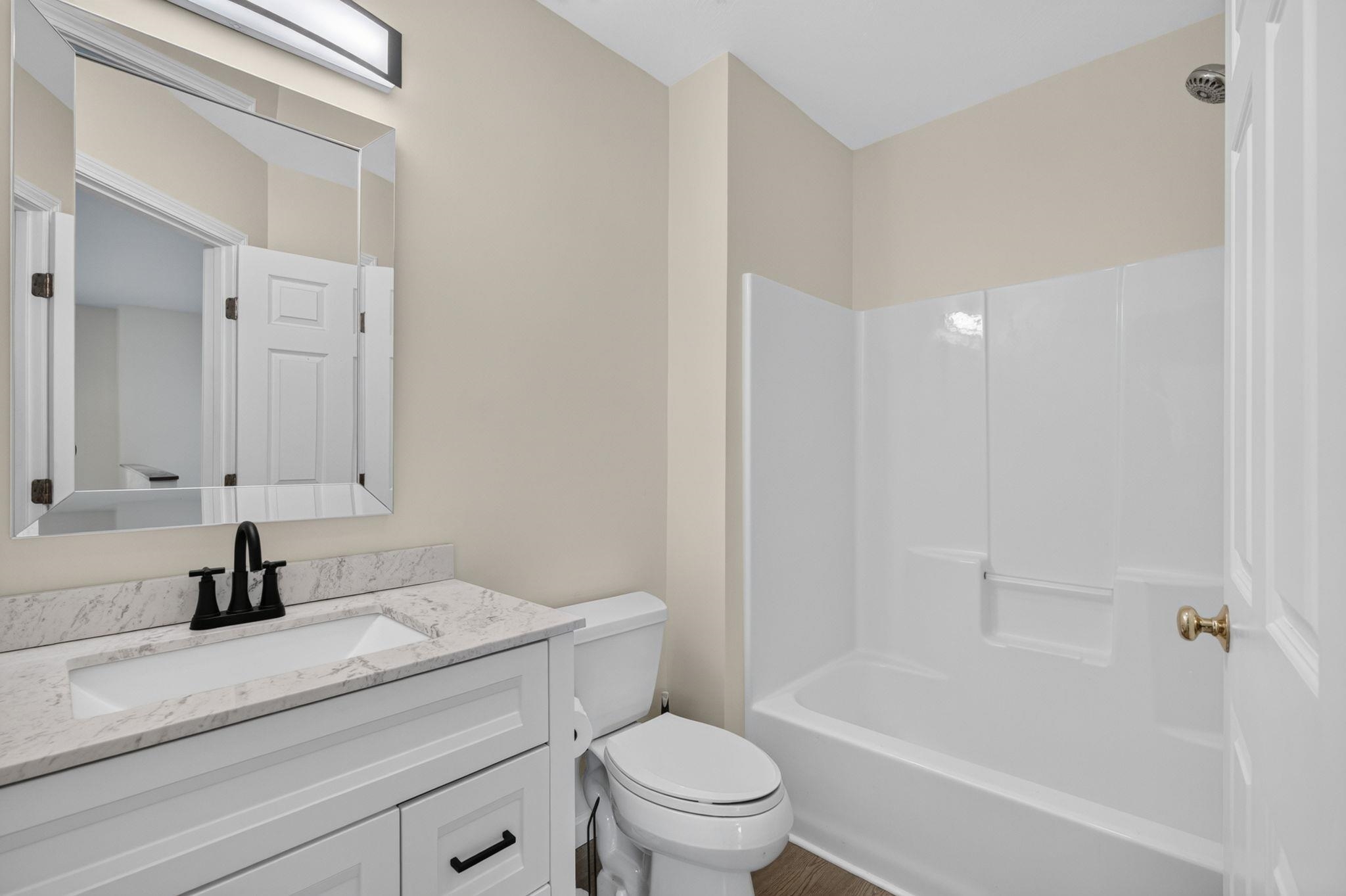 129 East Main Street Hampstead, NH 03826 - Photo 23 of 37