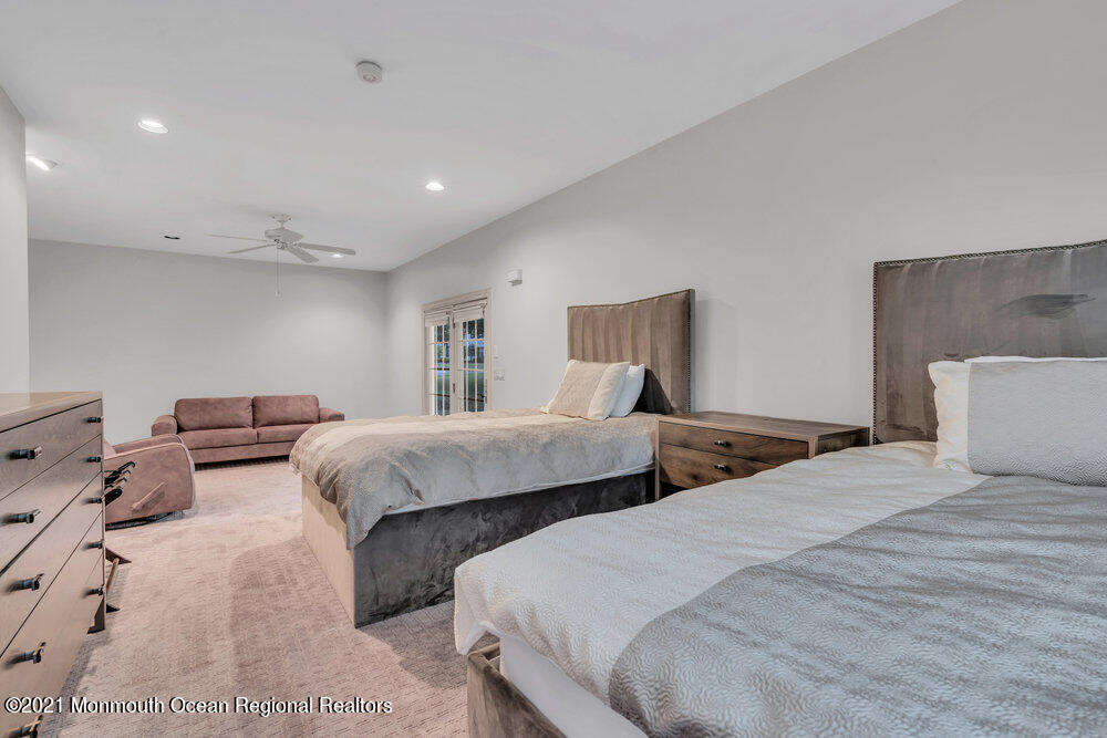 67 Chelsea Road Jackson, NJ 08527 - Photo 33 of 53 a bedroom with two beds and painted walls