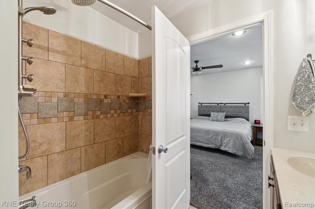 216 Byron Road Howell, MI 48843 - Photo 32 of 60 Gallery Image 32