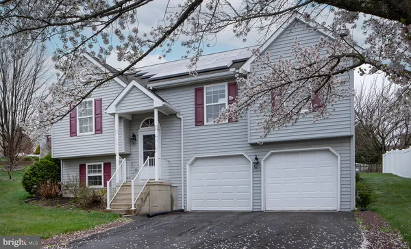 $350,000 | 606 Butterfly Circle, Dallastown, PA 17313