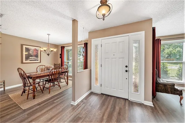 $425,000 | 6709 Peachtree Drive, Temple Terrace, FL 33617