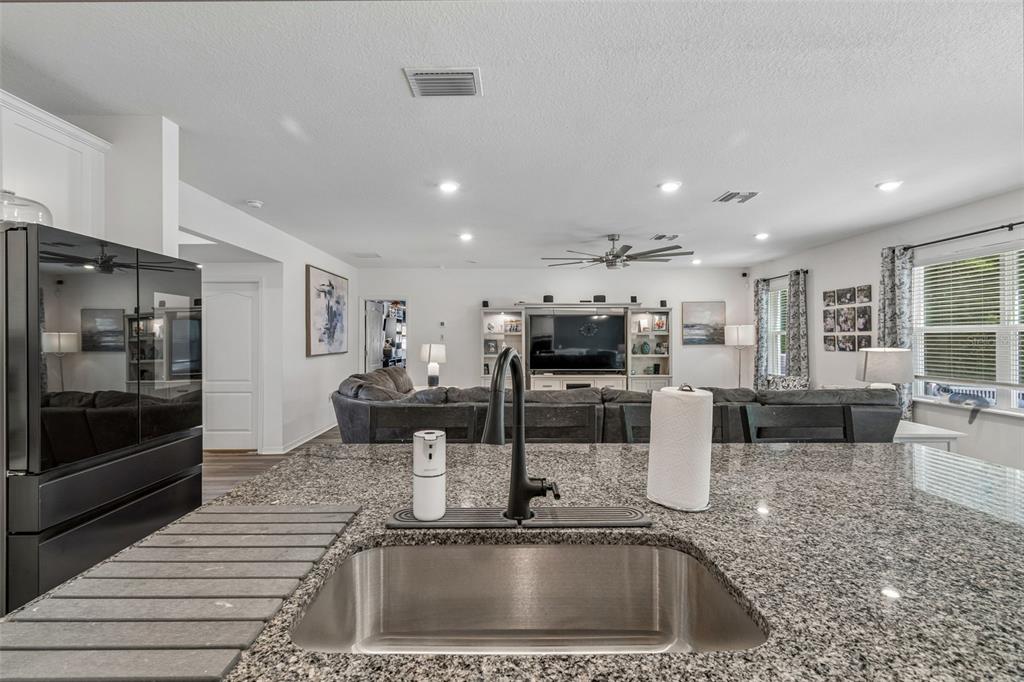 10501 Red Coach Street Spring Hill, FL 34608 - Photo 36 of 98 Gallery Image 36