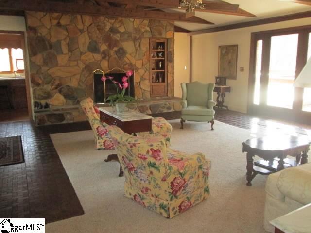 523 State Rd S-30-498 Laurens, SC 29360 - Photo 2 of 18 Gallery Image 2