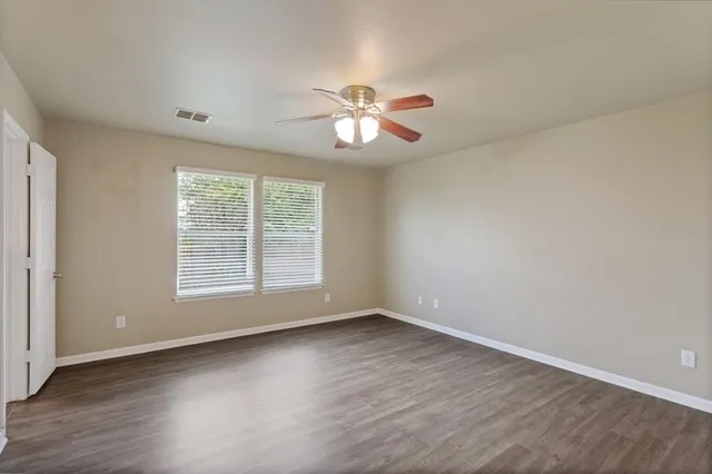 $2,100 | 1005 Live Oak Drive, Anna, TX 75409