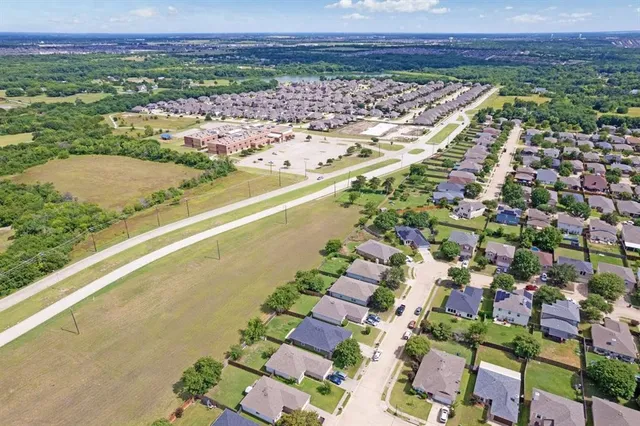 $2,100 | 1005 Live Oak Drive, Anna, TX 75409