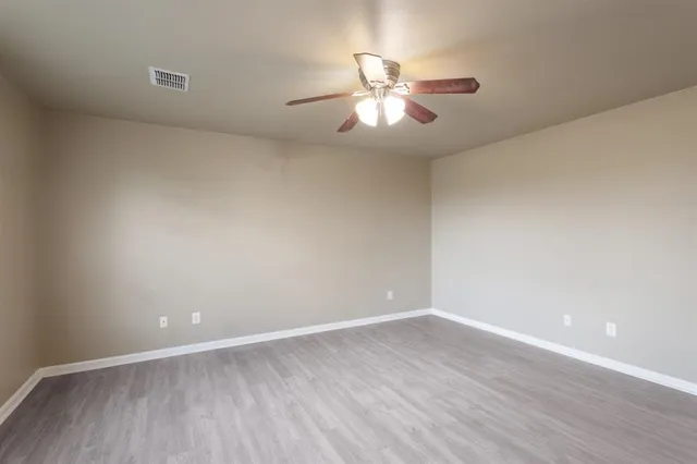 $2,100 | 1005 Live Oak Drive, Anna, TX 75409