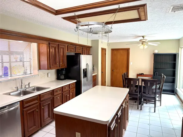$2,100 | 14834 Charlmont Drive, Houston, TX 77083