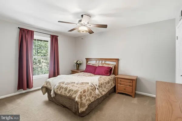 $3,100 | 9100 Omar Court, Fairfax, VA 22031