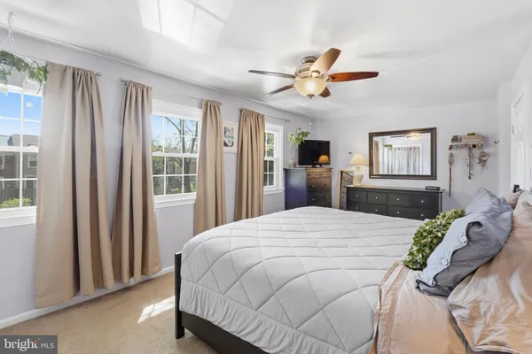 $3,100 | 9100 Omar Court, Fairfax, VA 22031