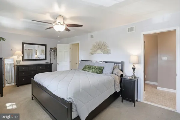 $3,100 | 9100 Omar Court, Fairfax, VA 22031