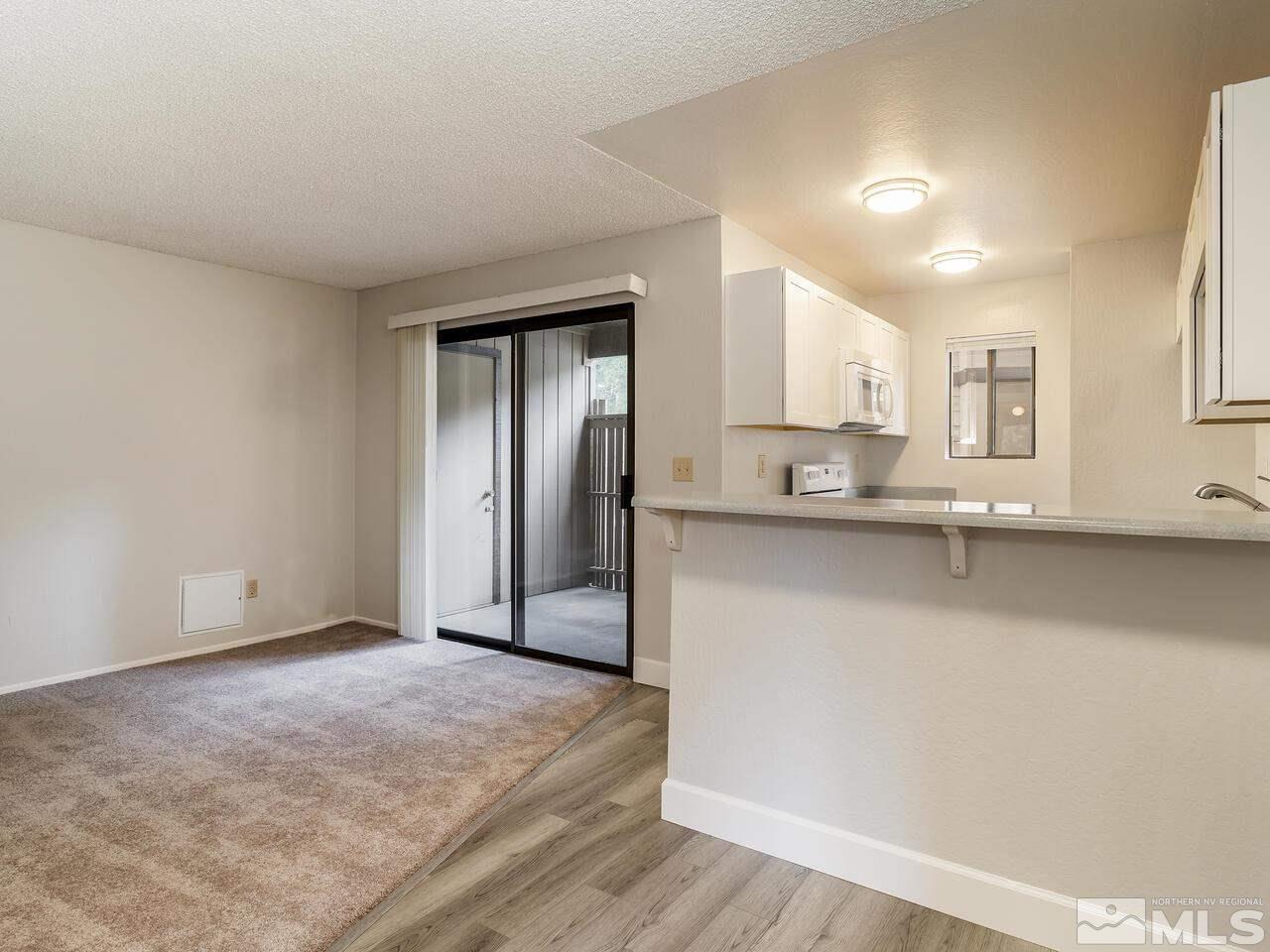 4696 Rio Poco Road Reno, NV 89502 - Photo 4 of 21 Photo 4