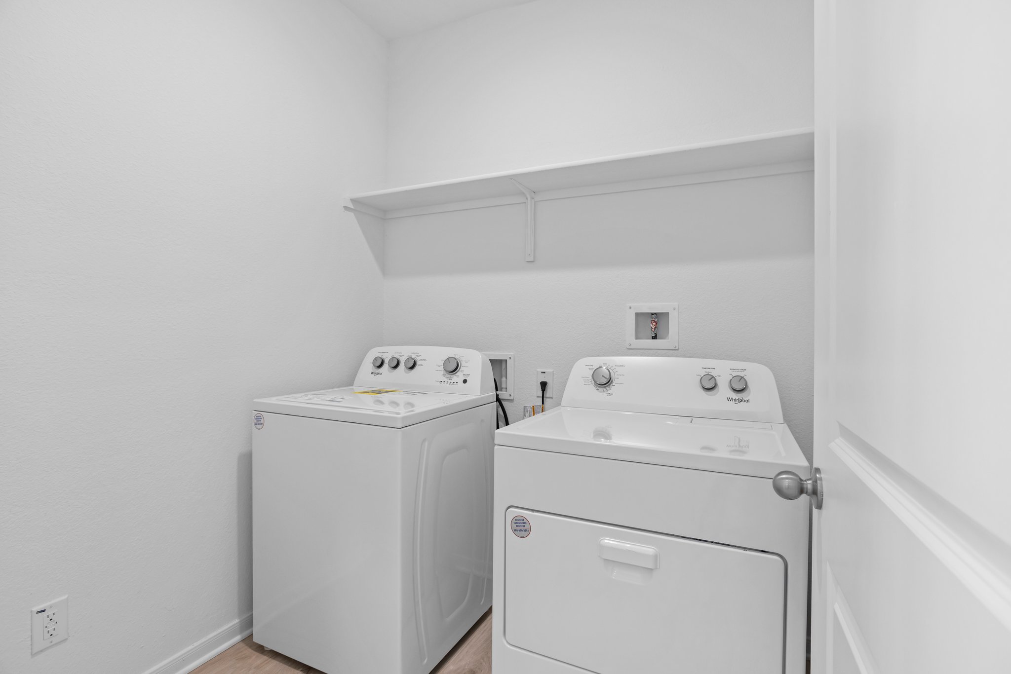 305 Brooks Ranch Drive Kyle, TX 78640 - Photo 30 of 32 a utility room with dryer and washer