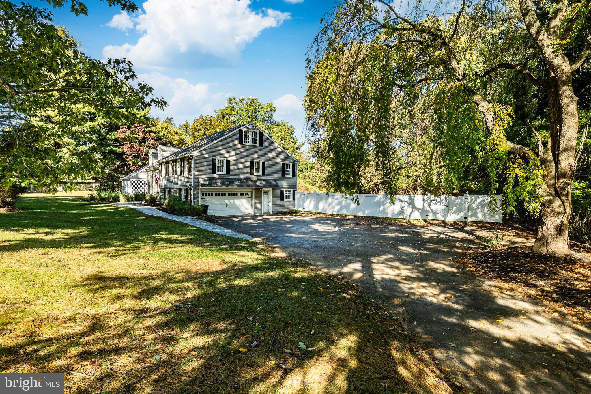 657 Walker Road Wayne, PA 19087 - Photo 3 of 66