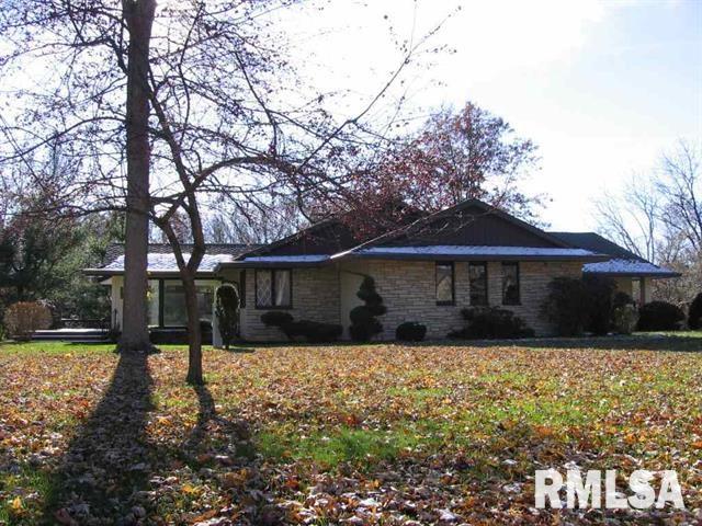 36 Indian Trail Road Macomb, IL 61455 - Photo 1 of 21 Gallery Image 1