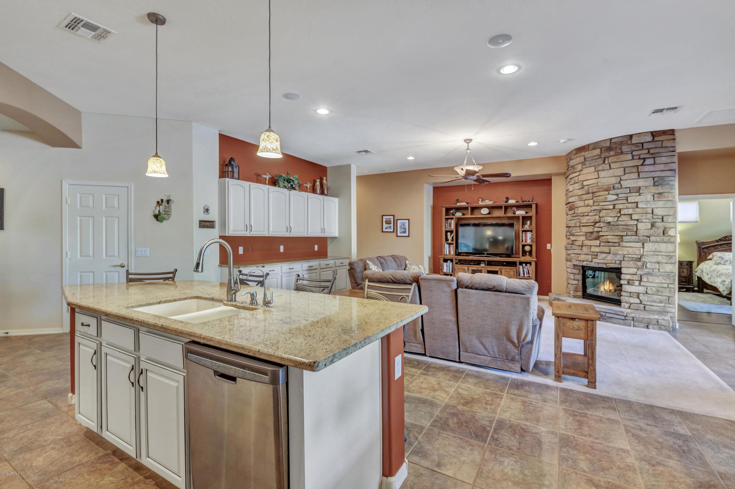 4304 East Reins Road Gilbert, AZ 85297 - Photo 11 of 50 DLB_7639_