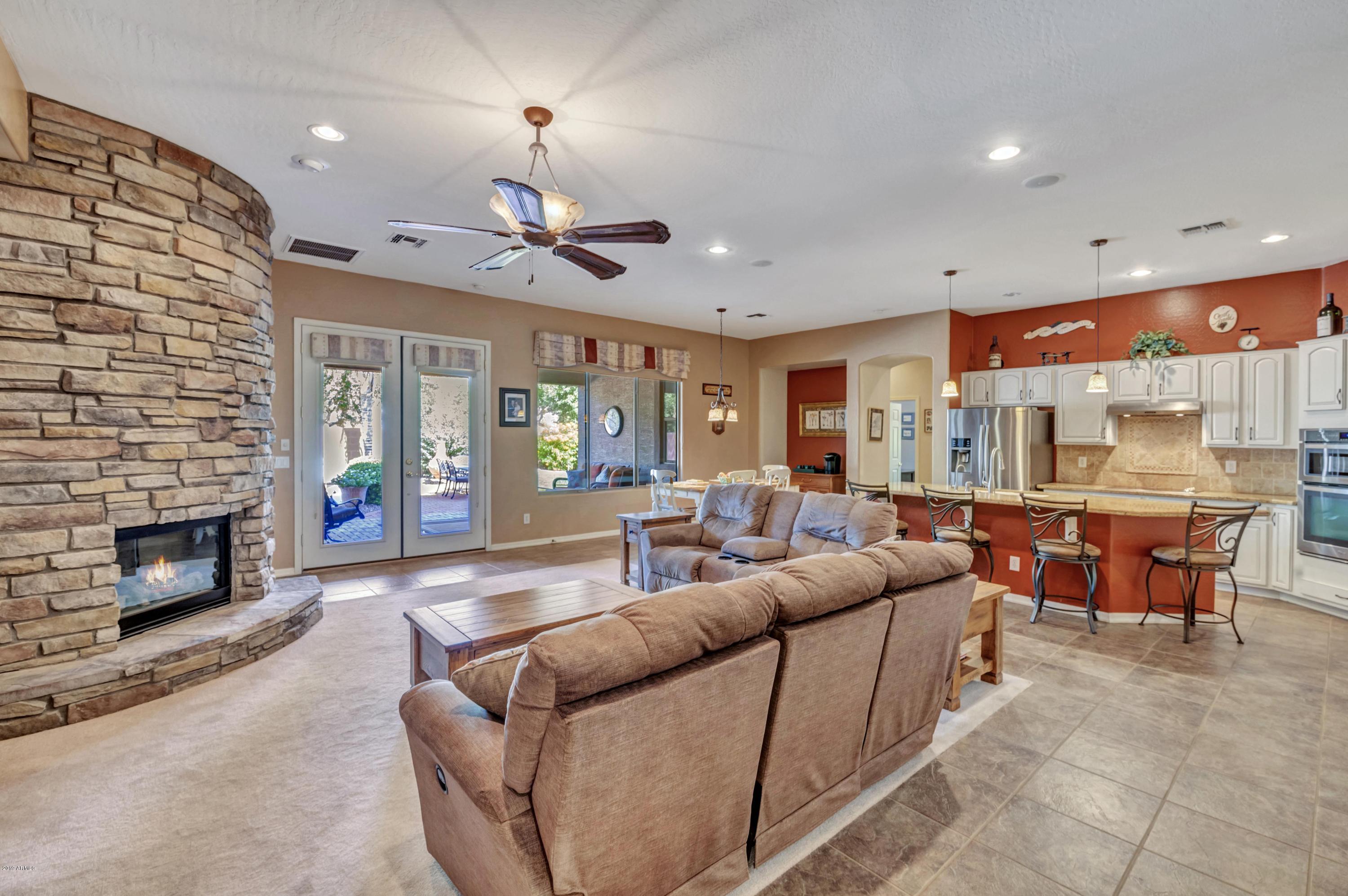4304 East Reins Road Gilbert, AZ 85297 - Photo 15 of 50 DLB_7618_1
