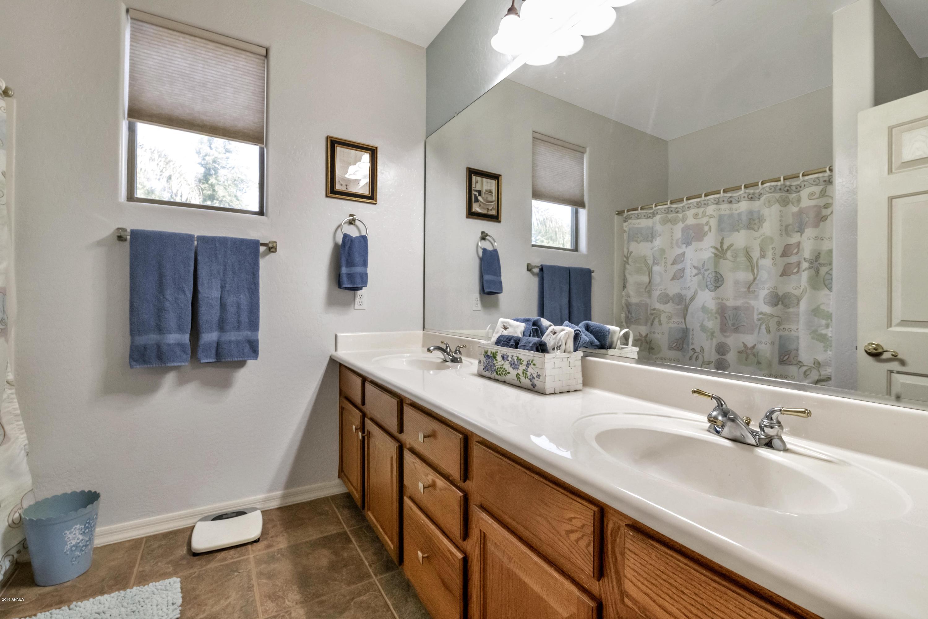 4304 East Reins Road Gilbert, AZ 85297 - Photo 27 of 50 DLB_7577
