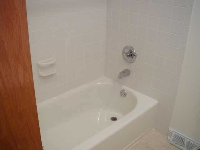 3050 Courtright Road Columbus, OH 43232 - Photo 3 of 5