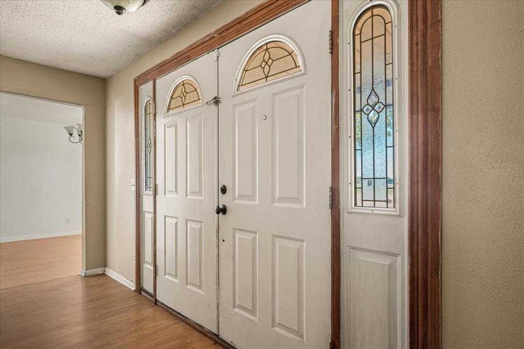 9645 Scrib Lane Anna, TX 75409 - Photo 5 of 27 a view of a entryway with wooden floor