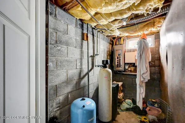 $349,900 | 7280 Moss Drive, Swiftwater, PA 18370