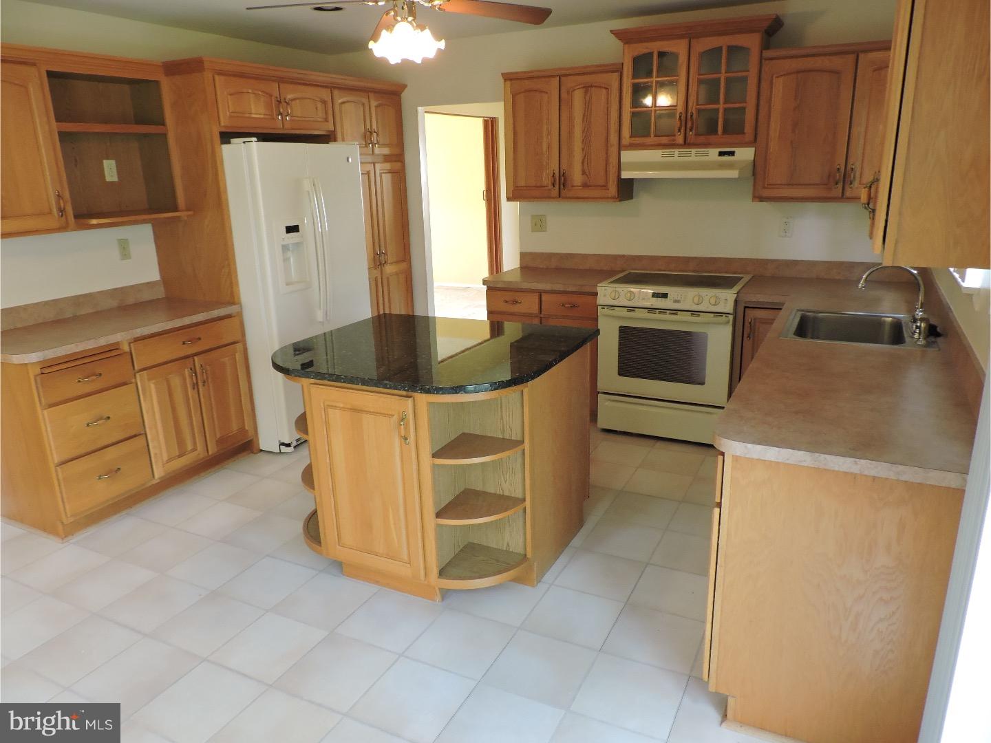 205 Rabbit Run Road Cherry Hill, NJ 08003 - Photo 12 of 25 Kitchen