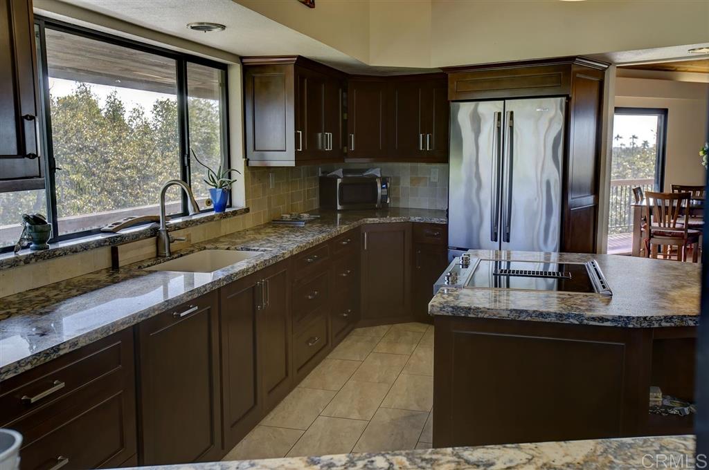 758 Sleeping Indian Road Oceanside, CA 92057 - Photo 8 of 25 Gallery Image 8