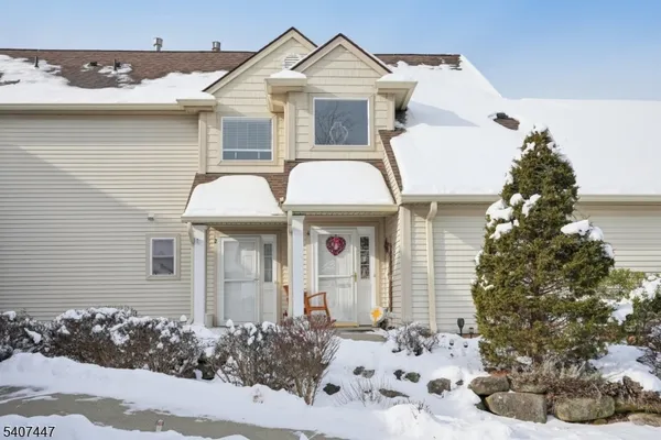 $455,000 | 2 Caleb Court, Hamburg, NJ 07419