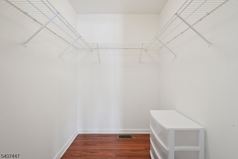 2 Caleb Court Hamburg, NJ 07419 - Photo 20 of 34