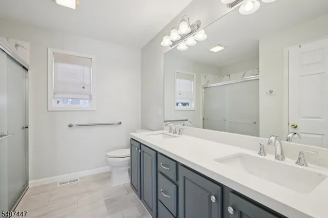 $455,000 | 2 Caleb Court, Unit 2, Hamburg, NJ 07419