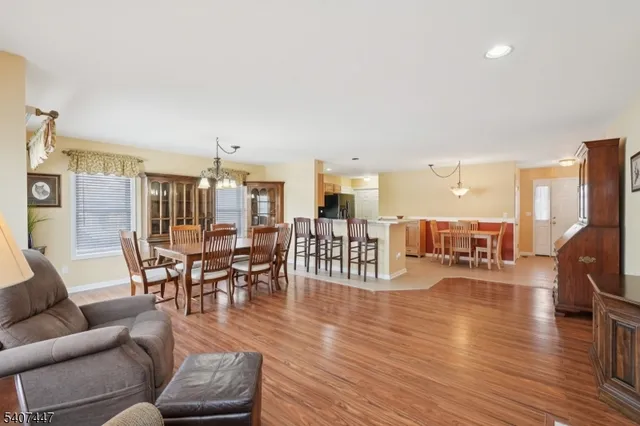 $455,000 | 2 Caleb Court, Unit 2, Hamburg, NJ 07419