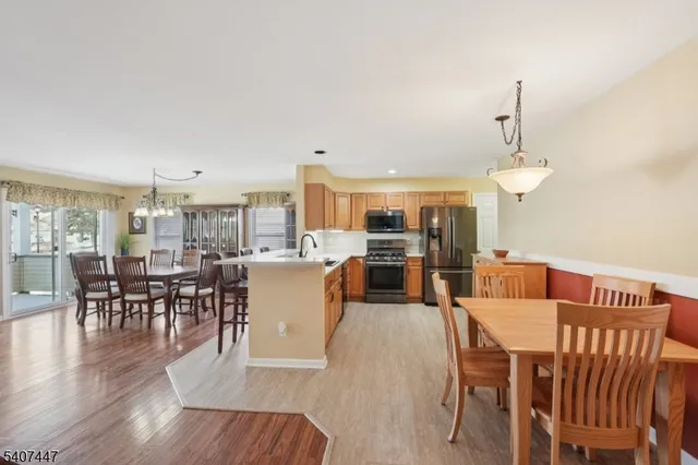 $455,000 | 2 Caleb Court, Unit 2, Hamburg, NJ 07419