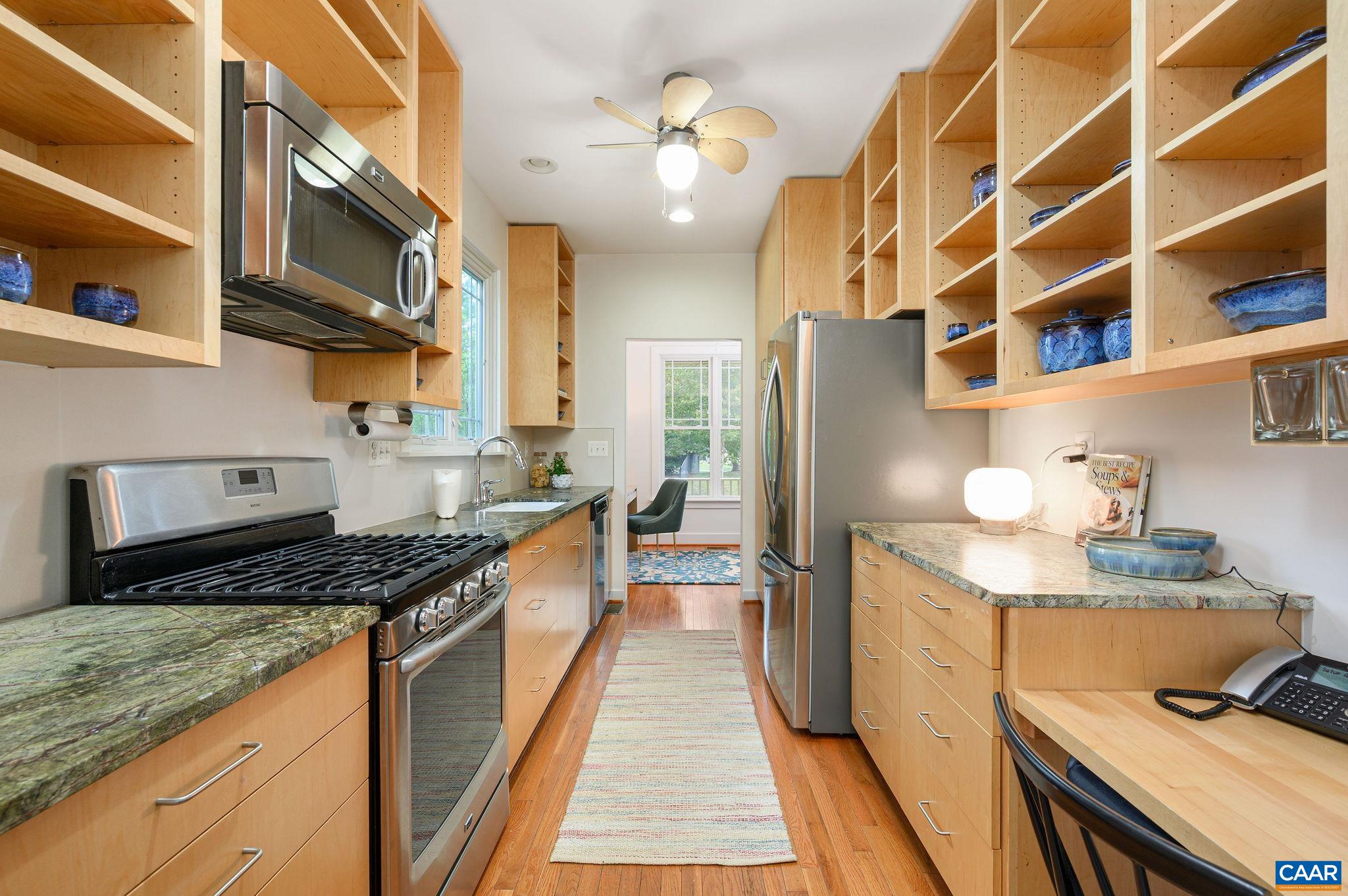 1409 Butler Street Charlottesville, VA 22901 - Photo 12 of 34 Gallery Image 12