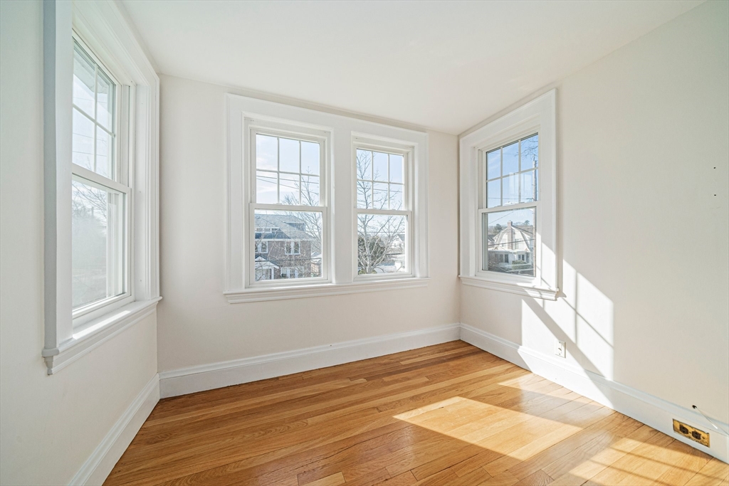 93 Lincoln Road Medford, MA 02155 - Photo 25 of 32