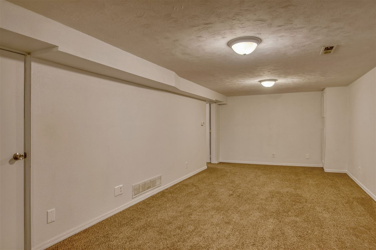 5908 North Ridgeview Place Spokane, WA 99205 - Photo 14 of 20 Gallery Image 14