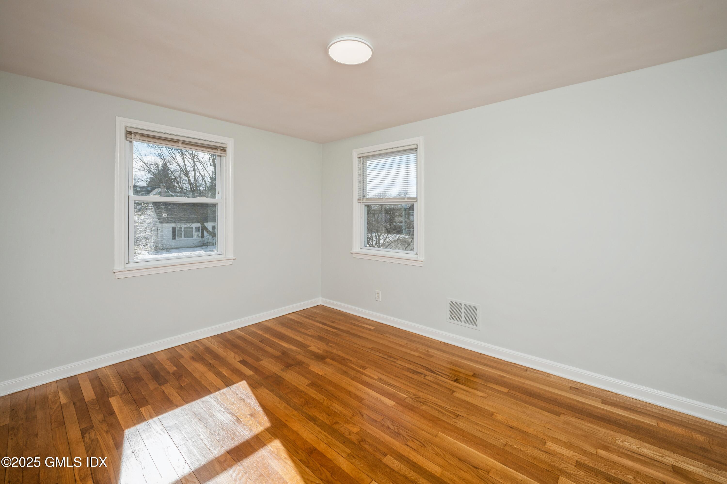19 Bayside Terrace Riverside, CT 06878 - Photo 12 of 22 a view of empty room with window
