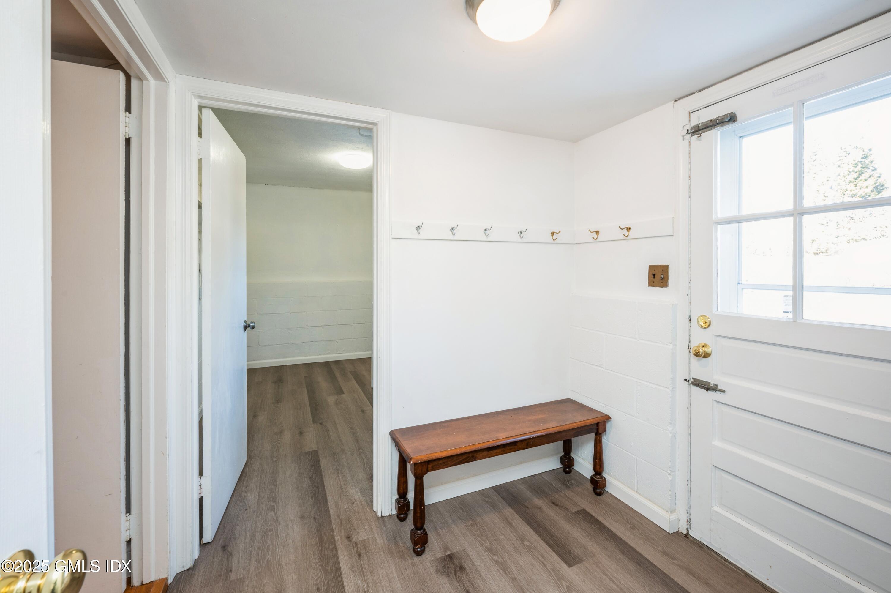 19 Bayside Terrace Riverside, CT 06878 - Photo 20 of 22 a view of a hallway with closet