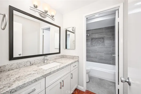$5,500 | 7021 Seal Circle, Huntington Beach, CA 92648