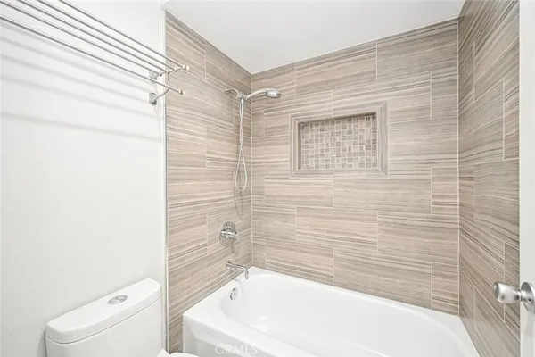 $5,500 | 7021 Seal Circle, Huntington Beach, CA 92648