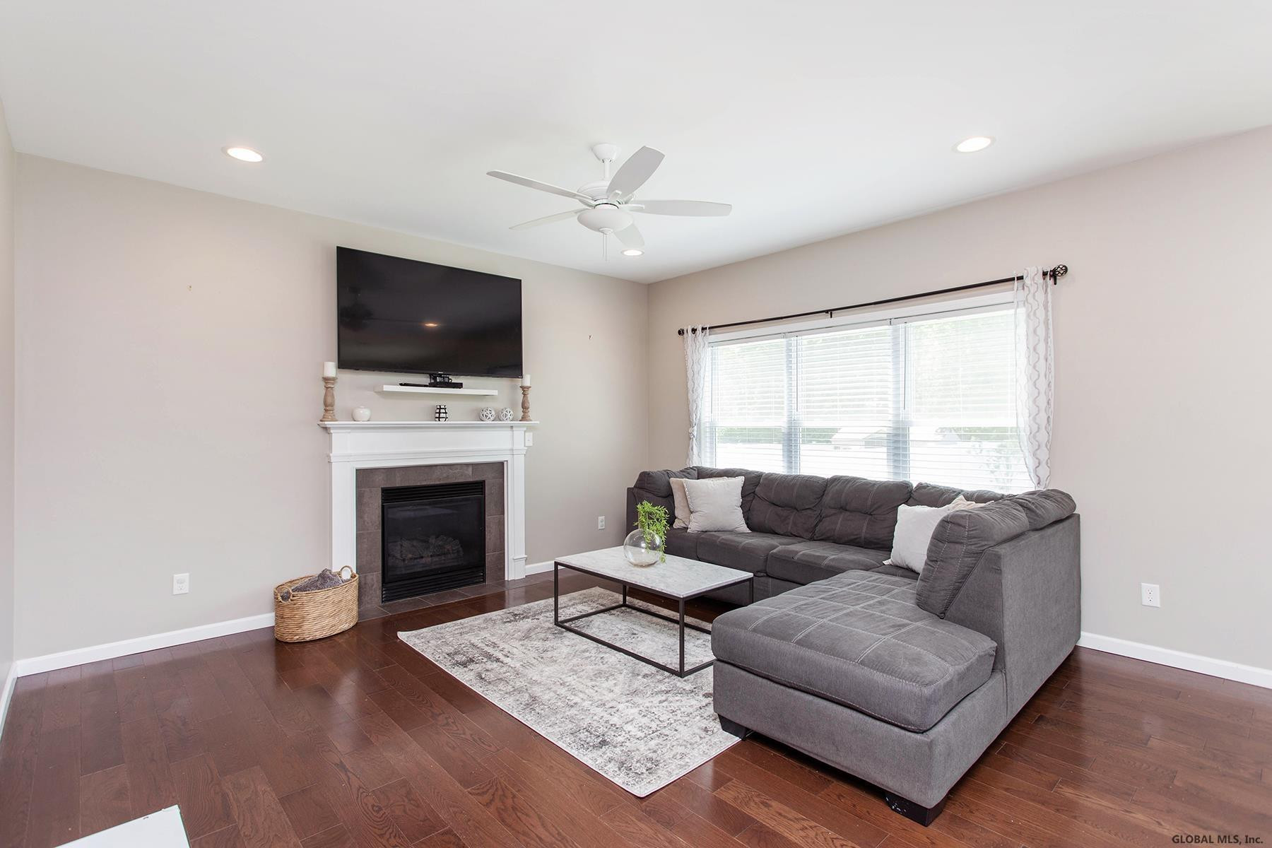 1 Michael Drive Colonie, NY 12303 - Photo 15 of 32 Photo 16