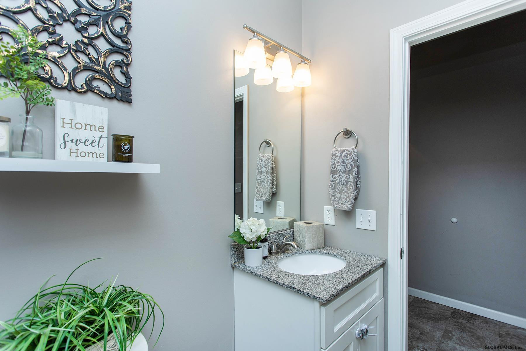 1 Michael Drive Colonie, NY 12303 - Photo 16 of 32 Photo 17